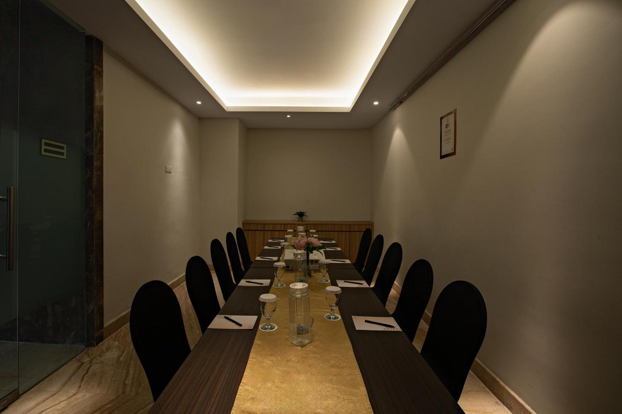 Grand Orchardz Hotel Kemayoran Jakarta Ngoại thất bức ảnh